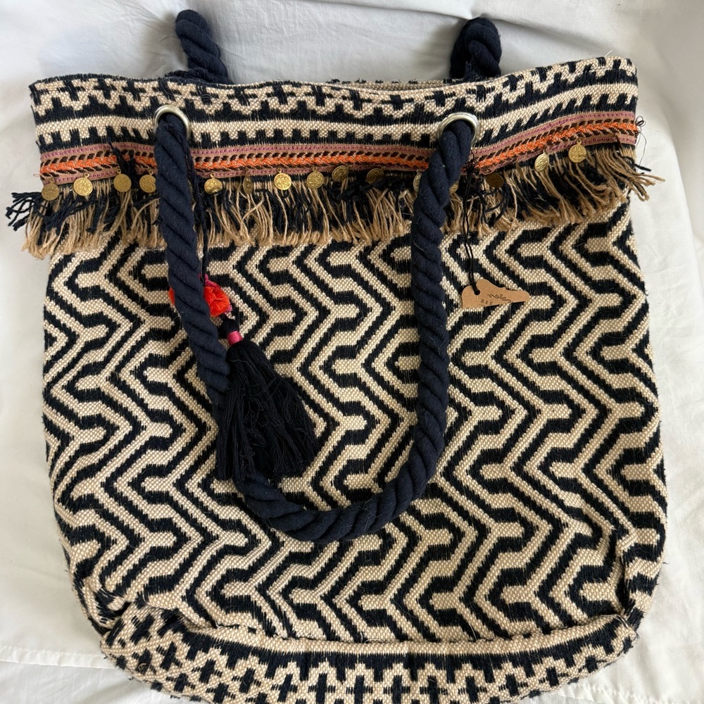 Rae Dunn Navy and Tan Geometric Tote